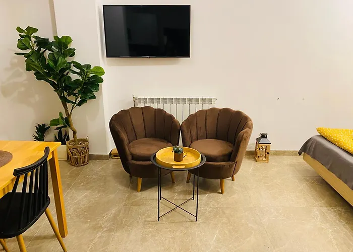 Golden 28 Apartman *